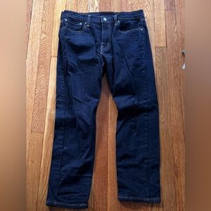Levi’s 502 jeans